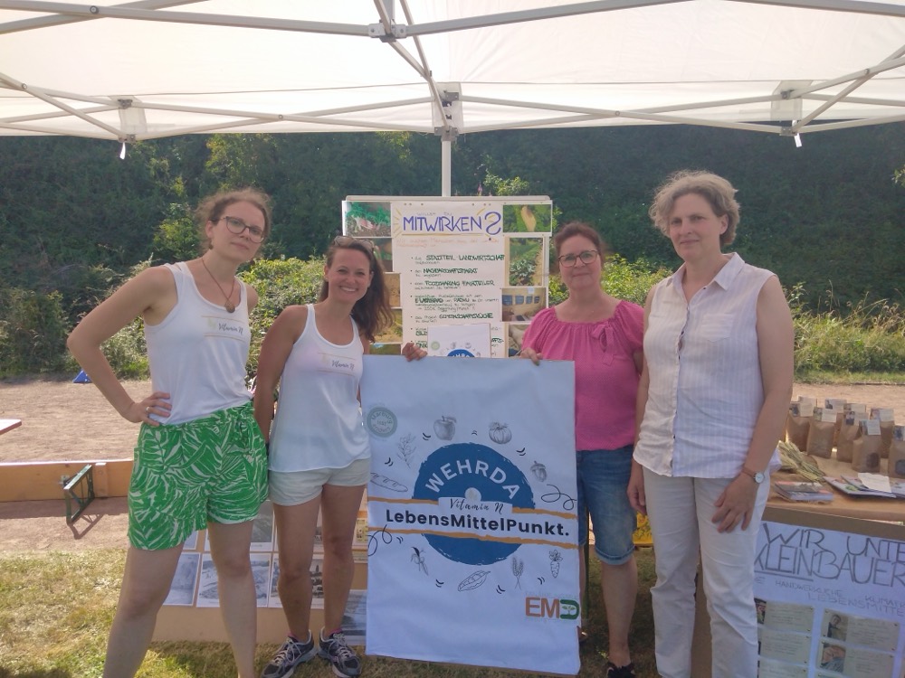 Die Anfänge: Infostand der Initiative Vitamin N in Wehrda