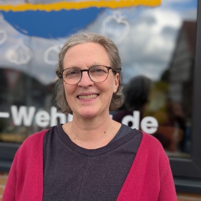 Portrait von Sandra